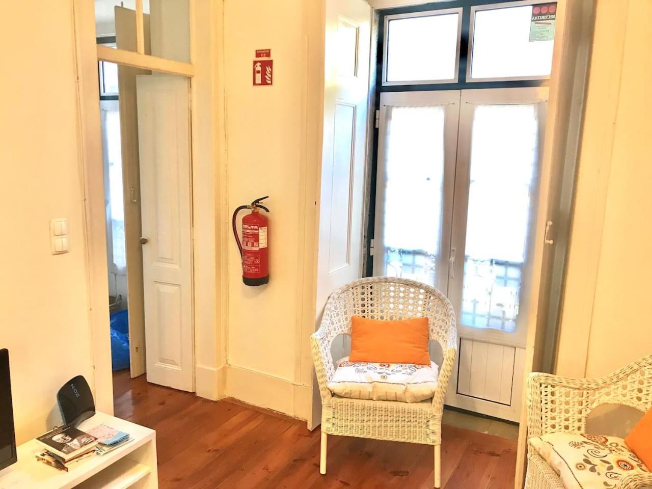 Charming Flat Apartment ลิสบอน ภายนอก รูปภาพ