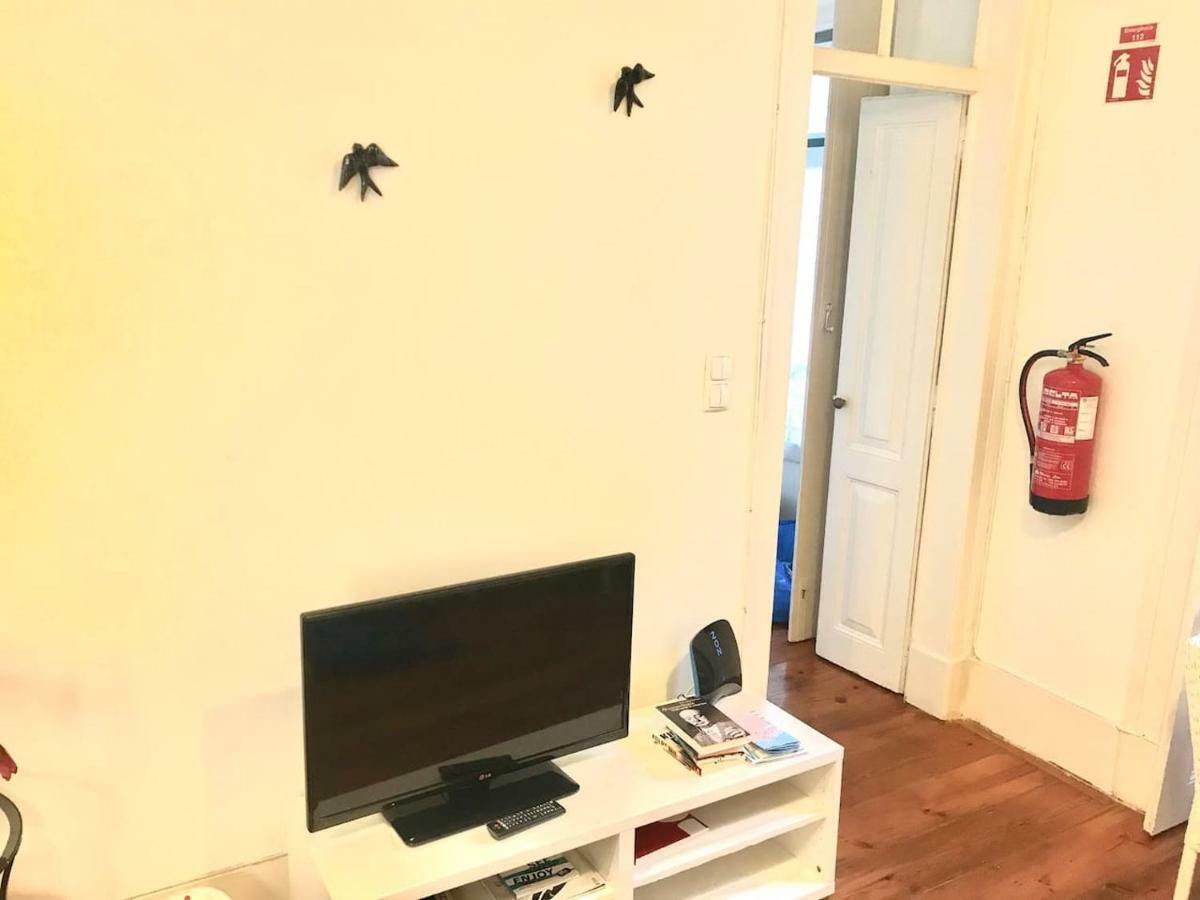 Charming Flat Apartment ลิสบอน ภายนอก รูปภาพ